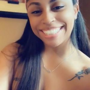 Meet your Posher, Destiny